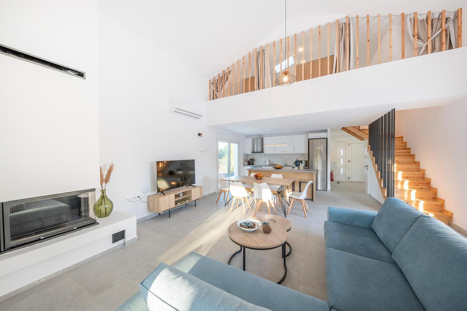 Villa Ami, Roda, Corfu: 10 Guests, Heated Pool, Private Mini Golf, Pool Table & More!! 외부 사진